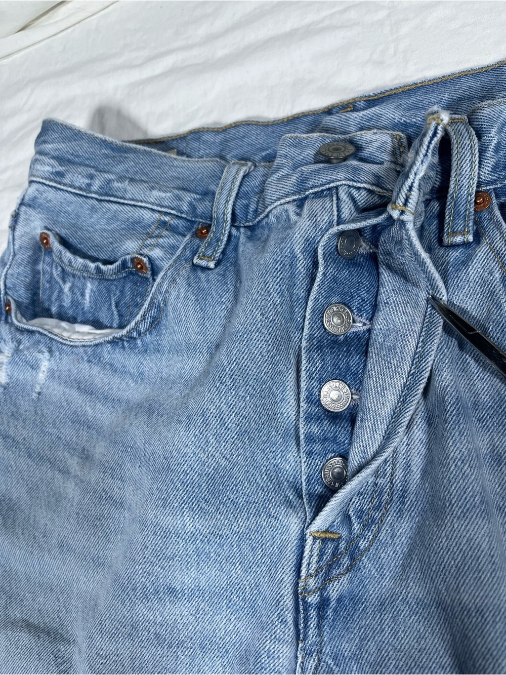 Levi’s 501 Skinny Jeans W28 L28 Distressed Light-wash - Picture 6 of 16